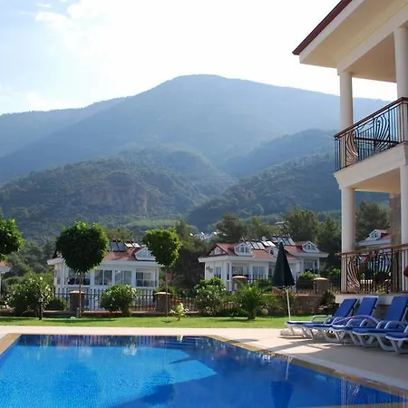 Villa La Maison 2 *