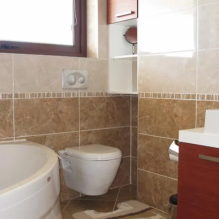Villa La Maison 2 *